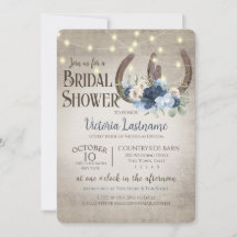 Fleurs de fer à cheval et éclairages Bois de grang