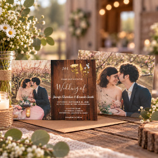 Invitation Fleurs rustiques sur photo de monogramme en bois d