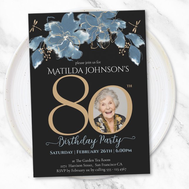 Invitation Floral Blue Black Gold Photo personnalisée 80e ann (Floral Blue Black Gold Custom Photo 80th Birthday Invitation)