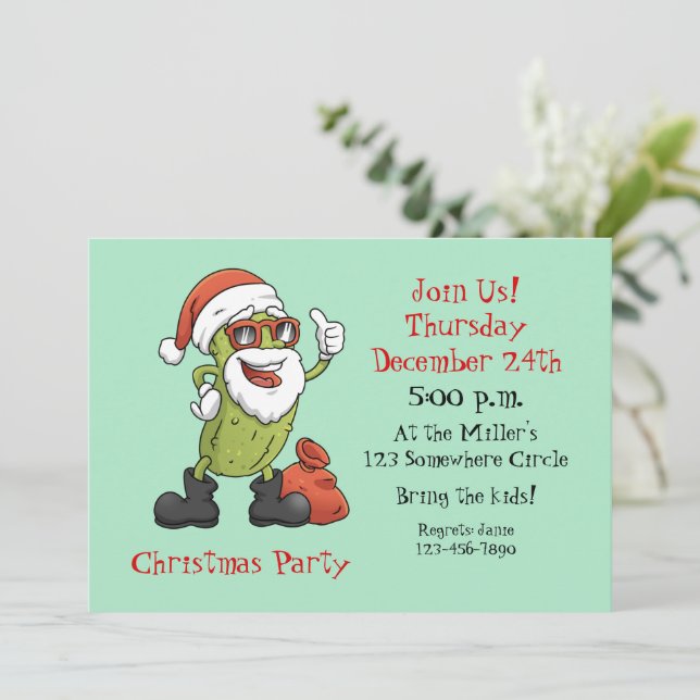 Invitation Funny Pickle Santa Claus (Debout devant)