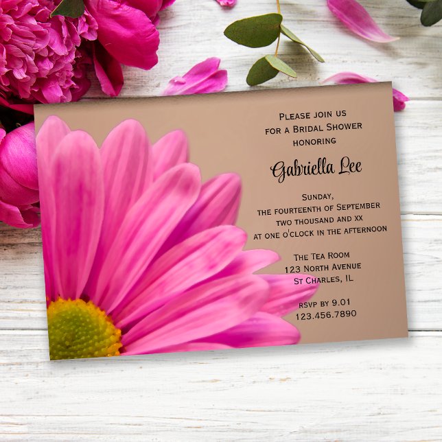 Invitation Gerber Daisy rose sur Fête des mariées Tan (Créateur téléchargé)