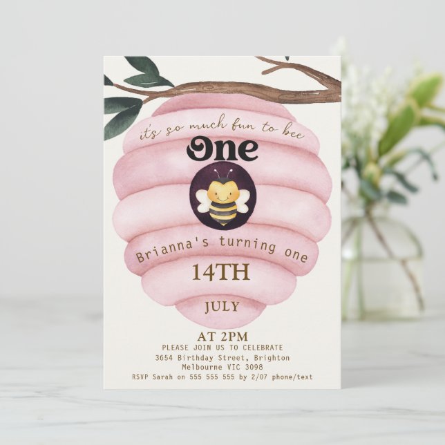 Invitation Girls Pink Hive Bee Thème 1er anniversaire (Debout devant)