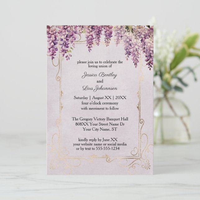 Invitation Glycine à l'aquarelle sur mariage lavande (Debout devant)