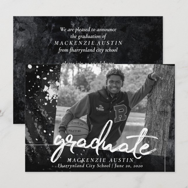 Invitation Graduation artistique | Photo Graffiti noir blanc (Devant / Derrière)