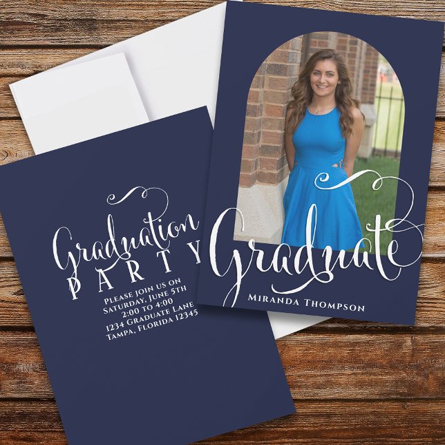 Invitation Graduation Photo Calligraphie Script Navy Blue (Créateur téléchargé)