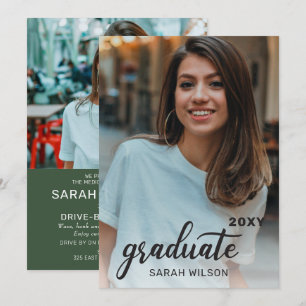 Invitation Green Modern Script Graduate Deux Photos Conduite 