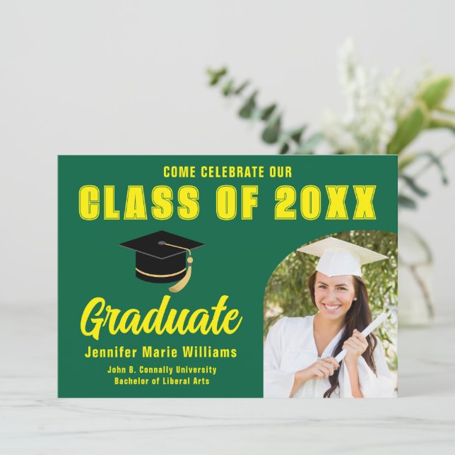 Invitation Green Yellow Graduate Photo 2025 Graduation Party (Debout devant)