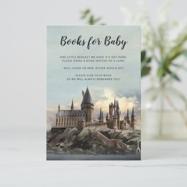 Invitation Harry Potter | Hogwarts - Livres pour bébé (Debout devant)