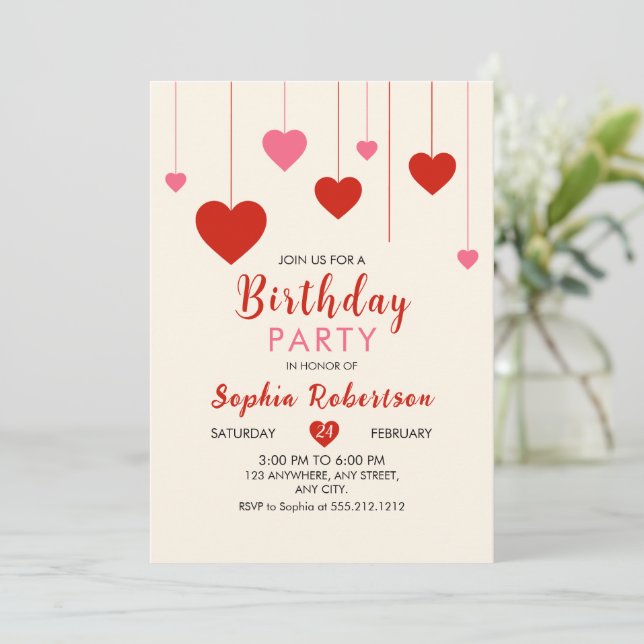 Invitation Heart Valentine Red Pink fête d'anniversaire (Debout devant)