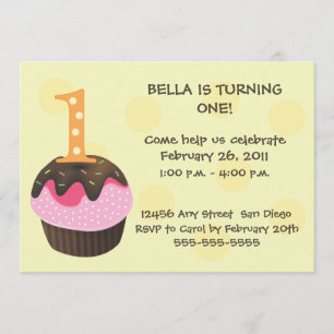 Invitation Jaune du petit gâteau 1 de joyeux anniversaire