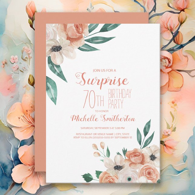 Invitation Jolie Crème Peach Floral 70e anniversaire (Elegant peach and cream-colored watercolor floral surprise 70th birthday party invitation)