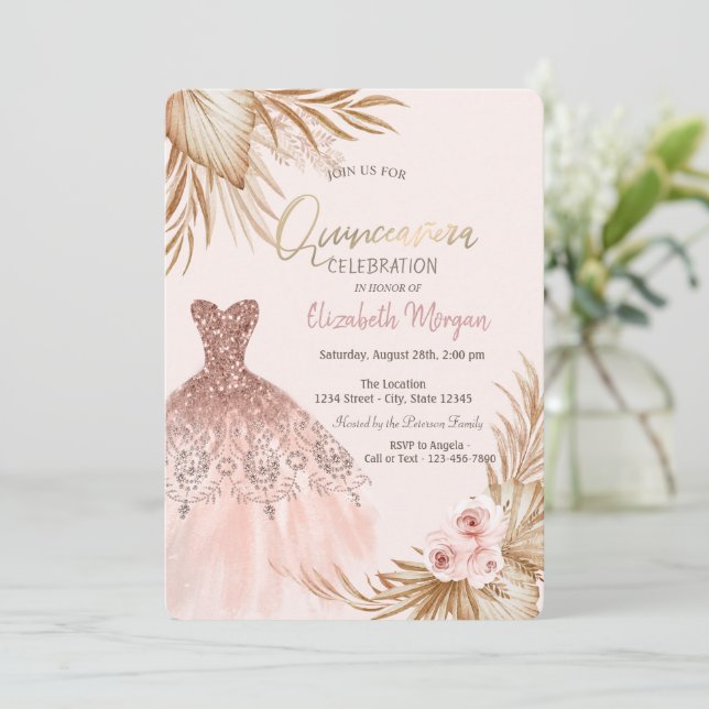 Invitation Jolie Parties scintillant Robe Boho Fleurs Quincea (Debout devant)