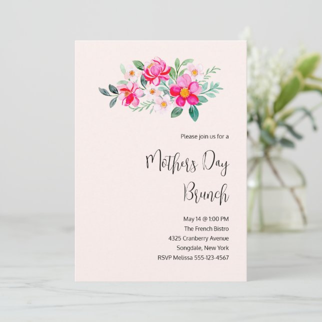 Invitation Jouer Jolie Fleurs Roses Fête des Mères Brunch (Debout devant)