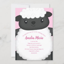 Jour d'anniversaire de mouton rose