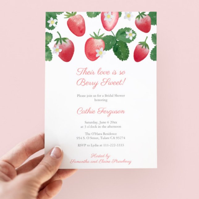 Invitation L'amour est Berry Sweet Fête des mariées fraise (Berry Sweet Love Strawberry-themed bridal shower party invitation with watercolor strawberries)