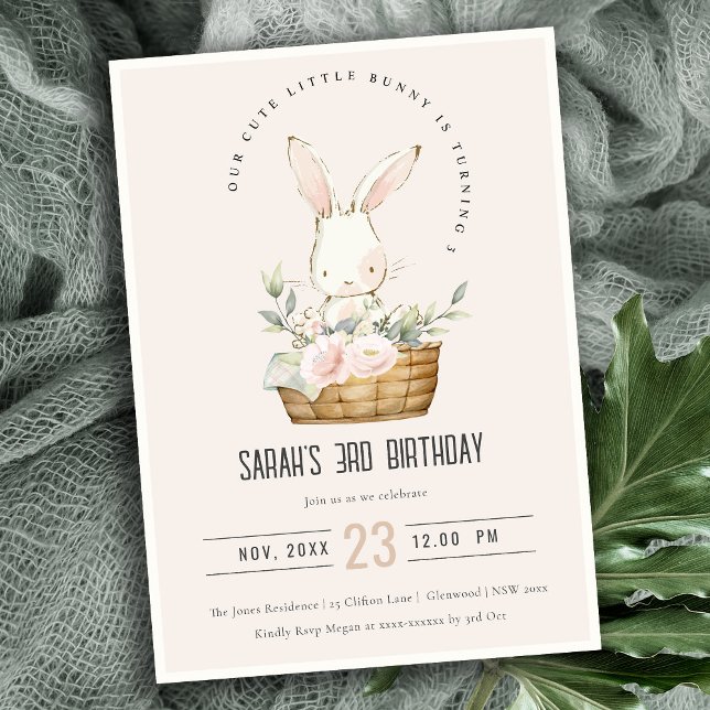 Invitation Lapin Blush Dusky En Panier Floral Anniversaire de (Créateur téléchargé)
