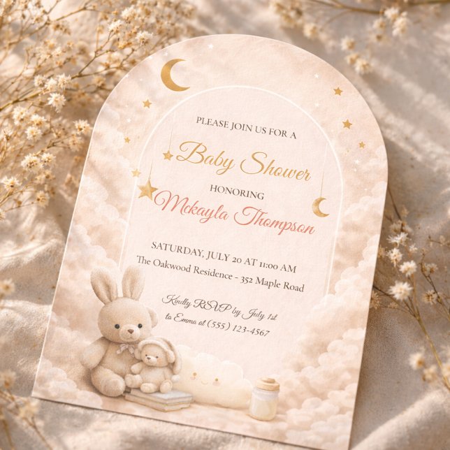 Invitation Lapin Blush Moon (Blush cloud arch with golden moon and bunny detail for a soft, dreamy baby shower setting)