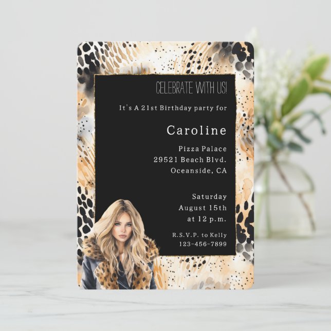 Invitation Léopard sauvage Blond Femme Manteau Animal Anniver (Debout devant)