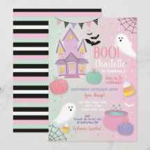 Les enfants de Boo Halloween Fun Party à la menthe