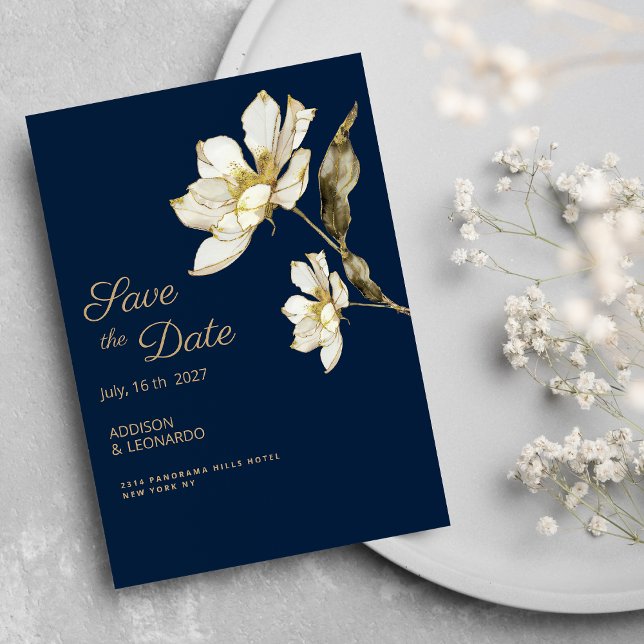 Invitation Luxe marine bleu or blanc fleur Enregistrer la dat (Luxury navy blue gold white flower Save the Date)