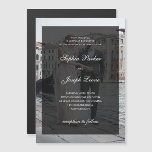 Invitation Magnétique Classique Formel et Superposition Sombre Photo d
