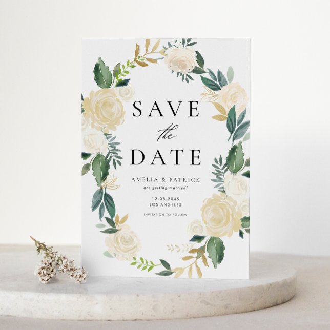 Invitation Magnétique Couronne florale avec fleurs d'ivoire Enregistrer  (Elegant floral save the date magnet featuring ivory flowers, greenery, and faux gold foil accents.)