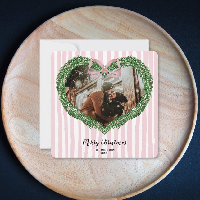 Invitation Main tirée Joyeux Noël Coeur Fer photo (heart shaped christmas wreath with a pink bow
)