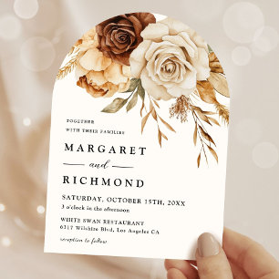 Invitation Mariage Bohème avec Arche de Fleurs Rurales en Ter
