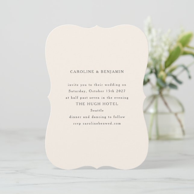 Invitation Mariage de forme unique en ivoire classique (Debout devant)