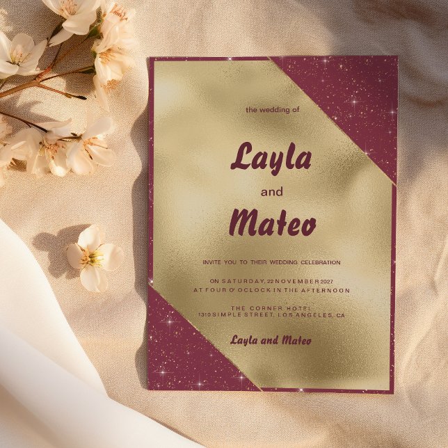 Invitation Mariage de parties scintillant Bourgogne rougeâtre (Gold heart sparkle burgundy glitter Wedding)