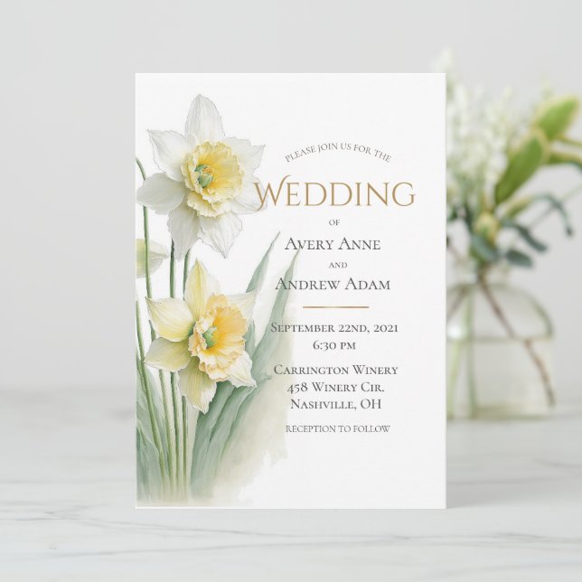 Invitation Mariage Élégant aux Narcisses Blancs et Jaunes (Debout devant)