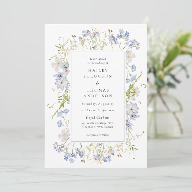 Invitation Mariage fleur sauvage violet et fleurs bleues (Debout devant)