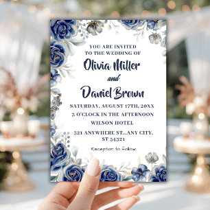 Invitation Mariage floral d'ivoire moderne bleu marine et arg