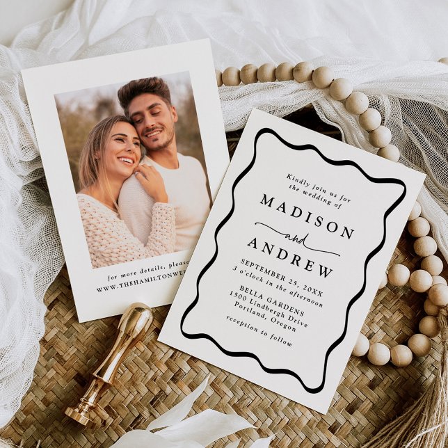 Invitation Mariage photo moderne Black Wavy Frame (Créateur téléchargé)