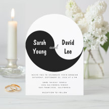 Mariage simple Yin Yang noir et blanc avec arche