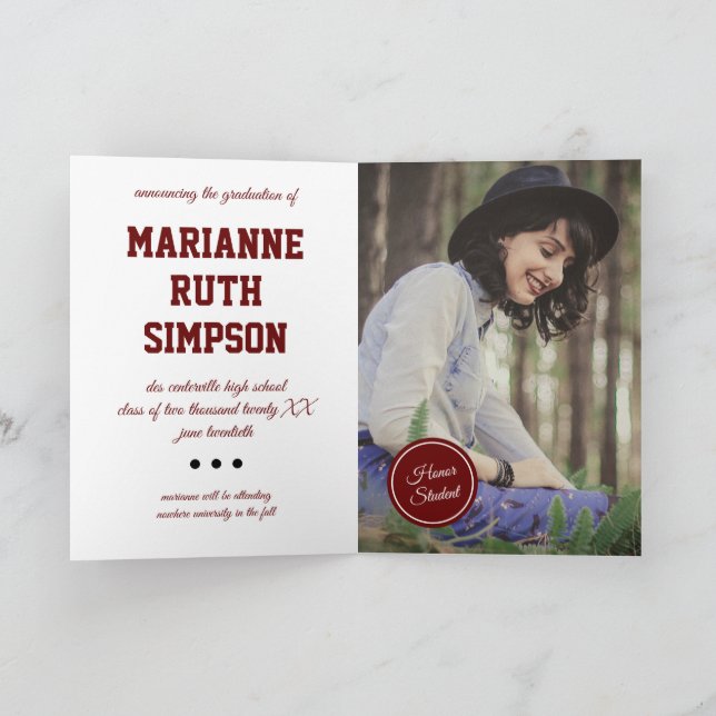 Invitation Maroon Circles Photo Graduation (Intérieur)