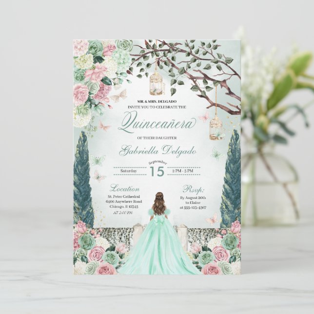 Invitation Mint Green Princesse enchantée Jardin Quinceanera (Debout devant)