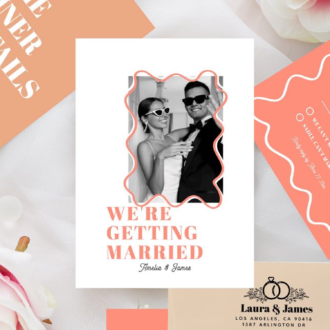 Invitation moderne Bold Wavy funky Peach Mariage (Créateur téléchargé)