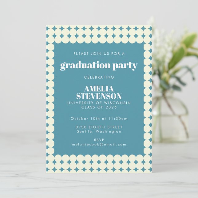 Invitation Moderne Chic Bleu Simple Dots Graduation Party (Debout devant)