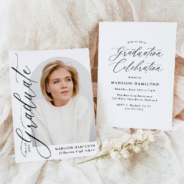 Invitation Moderne Elégant Noir Calligraphie Photo Graduation