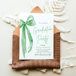 Invitation Moderne Elégant tendance Stylish Green Bow Graduat