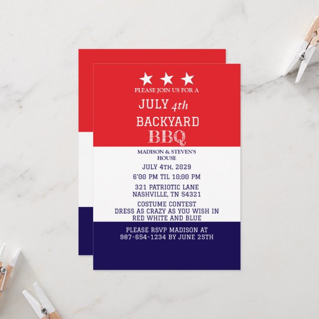Invitation Moderne Juillet 4 Jardin BBQ Party Rouge Blanc Ble (Devant/Arrière en situation)