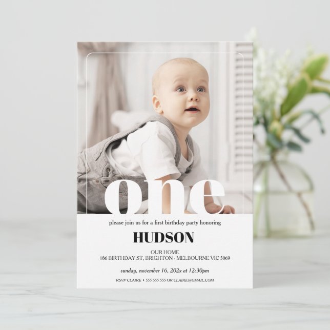 Invitation Mot blanc moderne photo 1er anniversaire Invitatio (Debout devant)