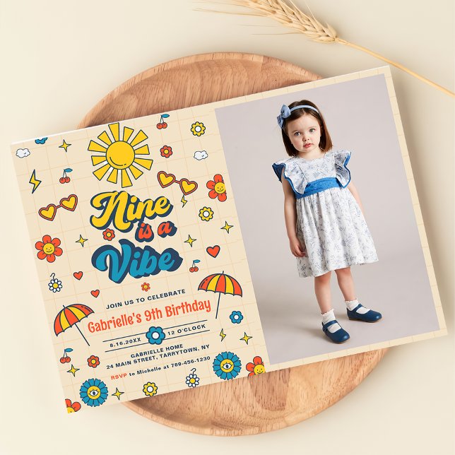 Invitation Neuf est une Vibe Super Retro Daisy Photo Annivers (Créateur téléchargé)
