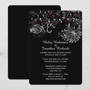 Invitation Noir avec les coeurs abstraits de rouge de fleurs