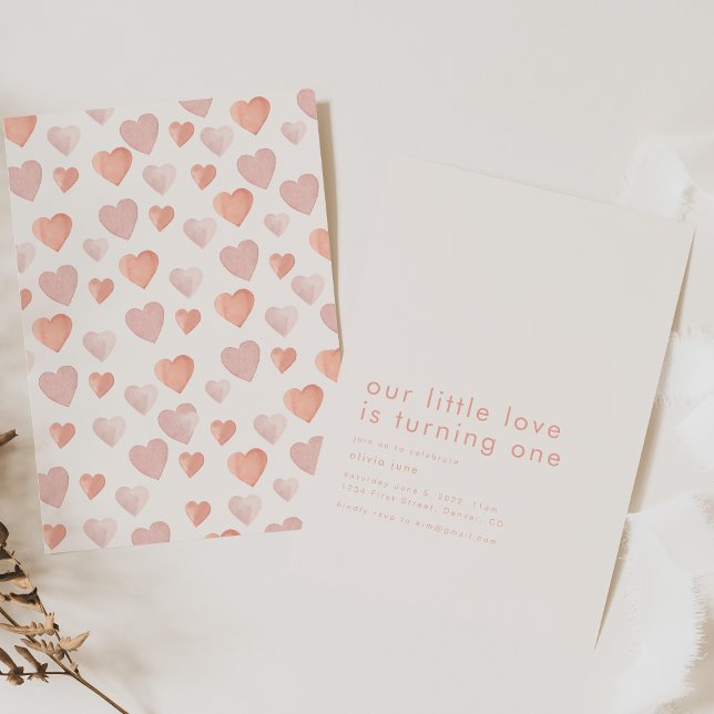 Invitation Notre petit amour devient un anniversaire Invitati (Créateur téléchargé)