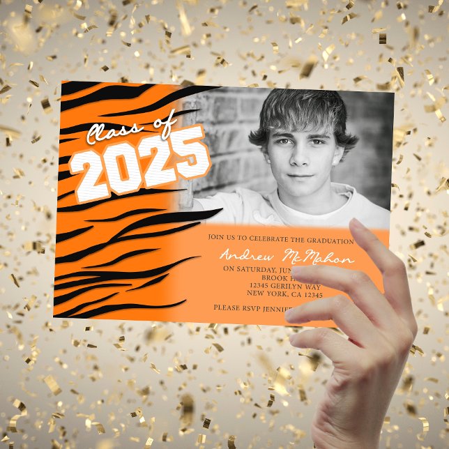 Invitation Orange Tiger ou Bengale Photo (Orange and Black Tiger Print Class of Any Year Graduation Invitations)