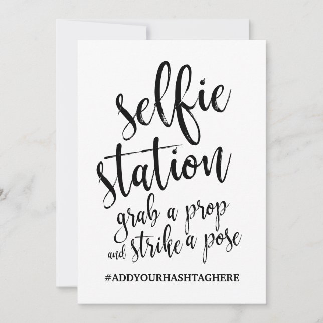 Invitation Panneau abordable Selfie Station noir et blanc (Devant)