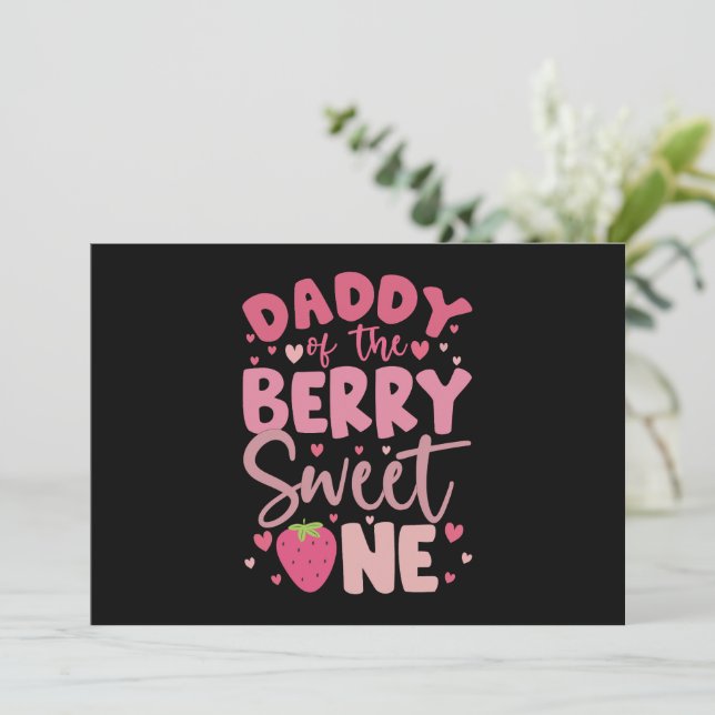 Invitation Papa Du Berry Sweet One Strawberry Anniversaire (Debout devant)