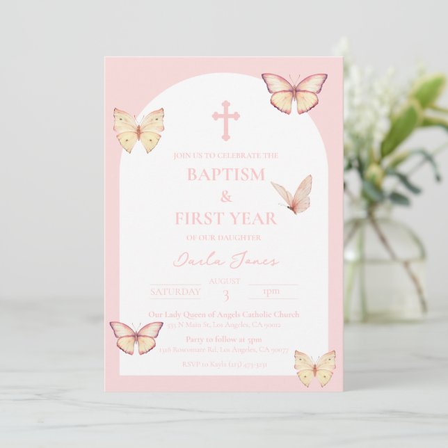 Invitation Papillons rose Premier anniversaire Baptême Invita (Debout devant)